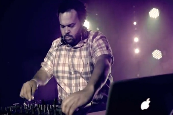 Carlos Jean en Puerto Venecia Zaragoza